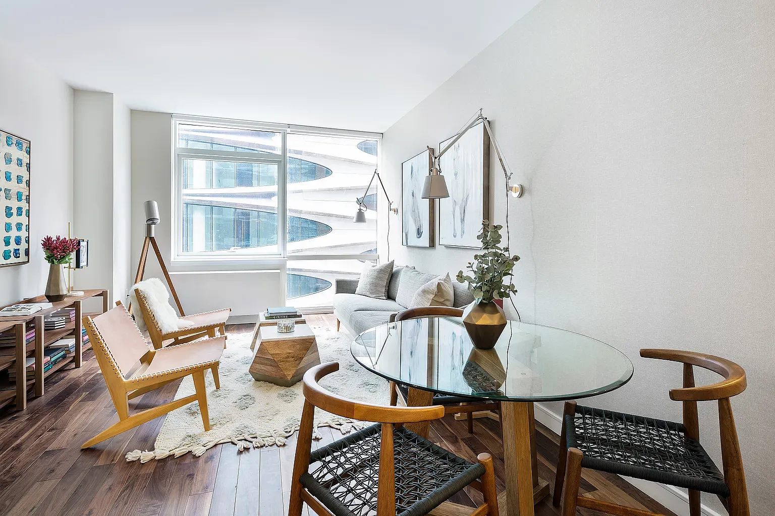 507 West 28th Street — Photo 4