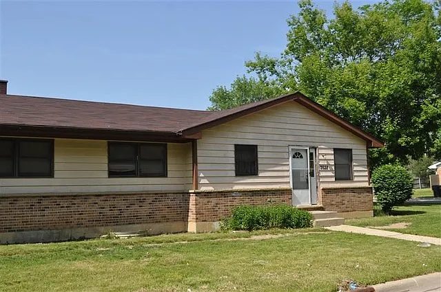 2628 Horeb Ave photo 1