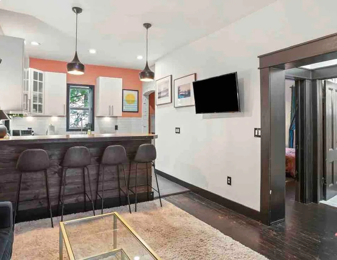50 Henry Ave — Photo 4