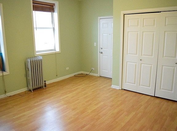5th image of 1941 W Chase Ave APT 3