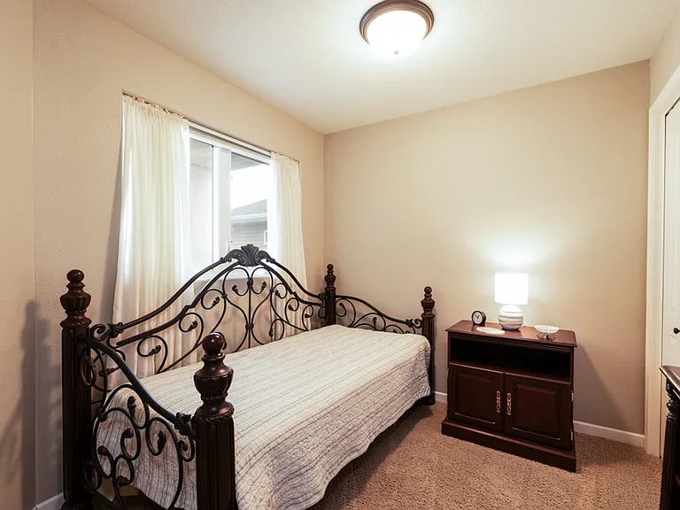2304 Marina Rd SE #1 — Photo 7