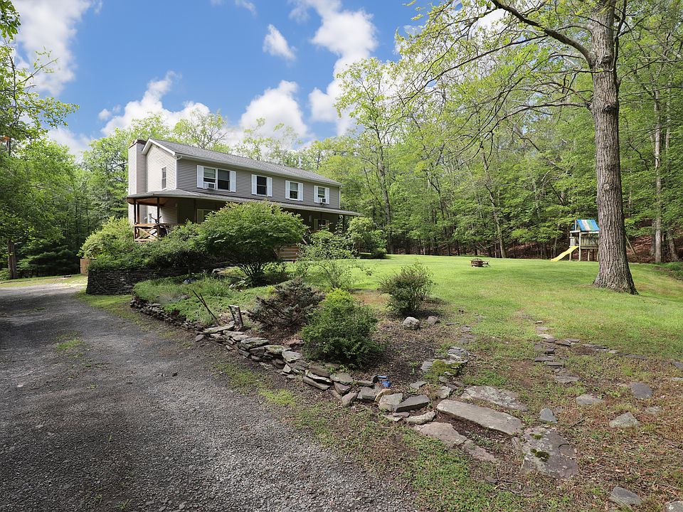 1st image of 20 Gladys Ln