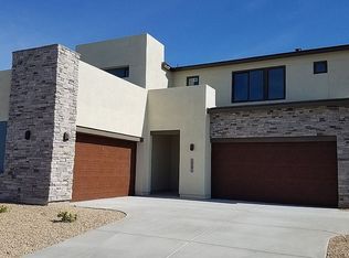 1127 E Monte Way, Phoenix, AZ 85042