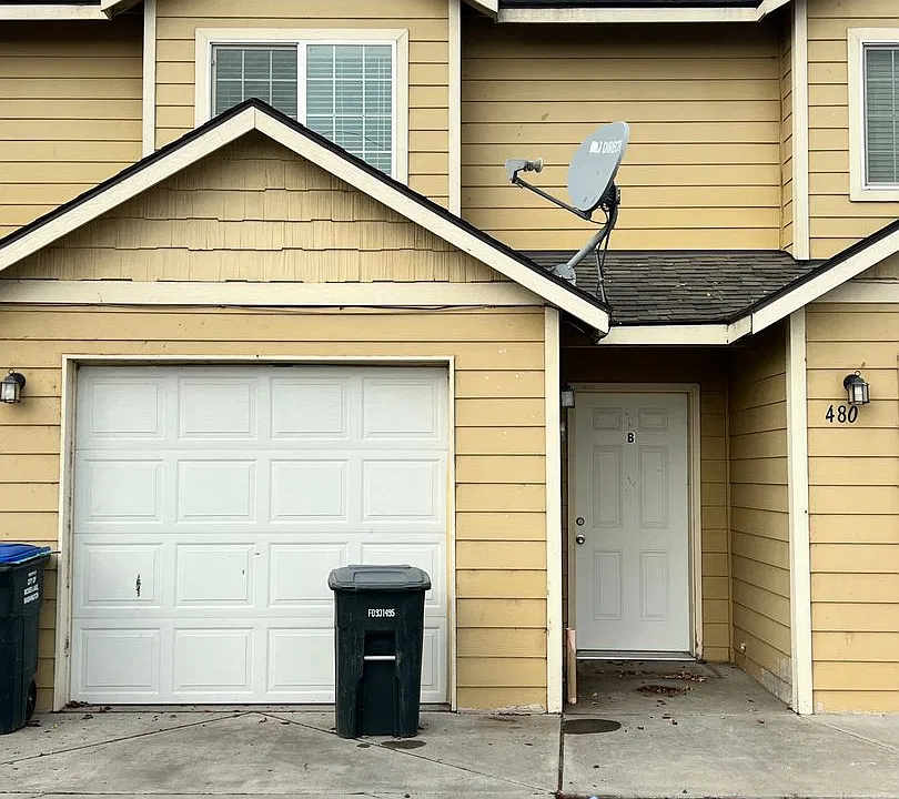 480 Laguna Dr