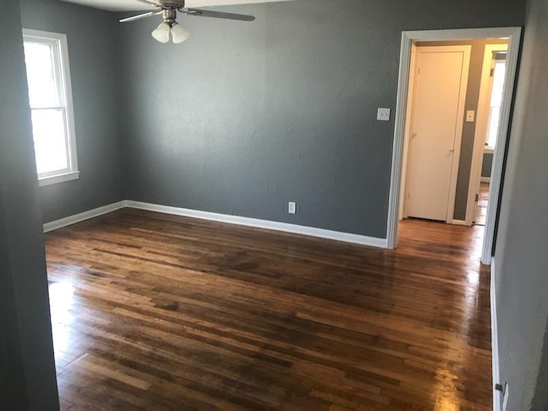1st image of 4009 Lazy Ln