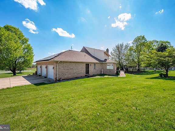 2nd image of 4810 N Reyburn Ct