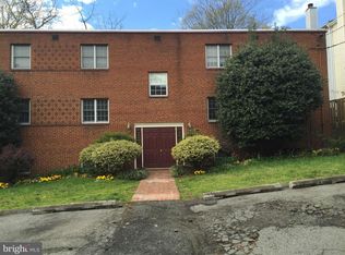 110 S Wise St APT 5, Arlington, VA 22204