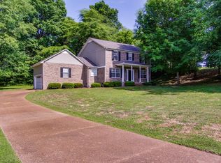 61 Oak Valley Dr, Spring Hill, TN 37174