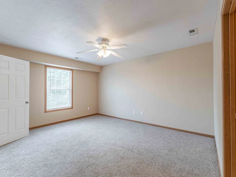 Oakwood Heights Townhomes — Photo 123