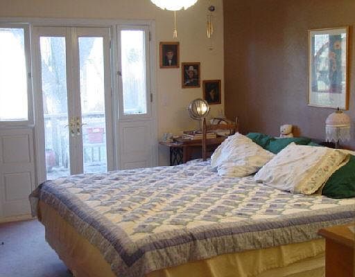 3rd image of 2207 BLUEBERRY HILL