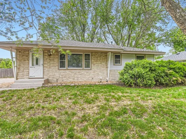 11131 Magnolia St NW, Coon Rapids, MN 55448