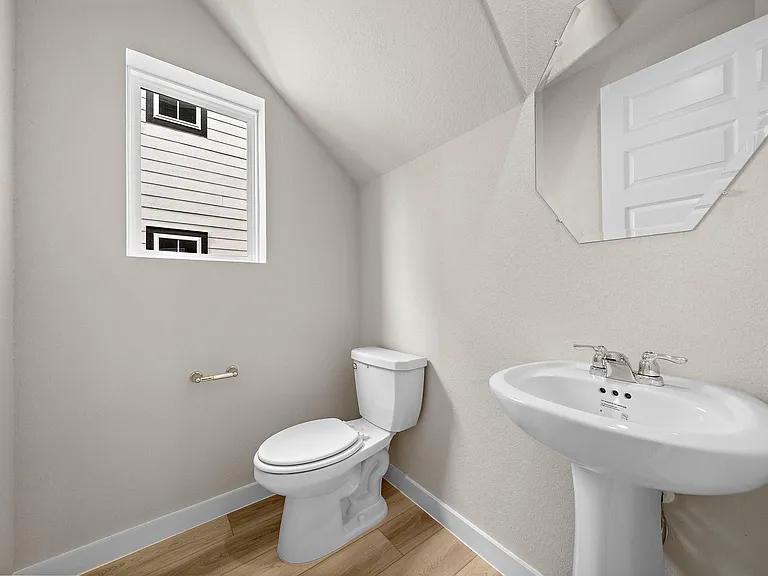 9912 Storehouse Dr — Photo 11