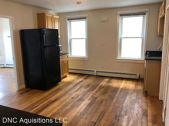 5th image of 39 America St #10373282