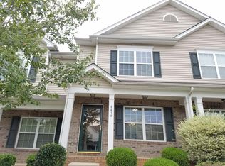 8434 Big Creek Ct, Matthews, NC 28105