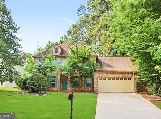 361 Shyrewood Dr, Lawrenceville, GA 30043