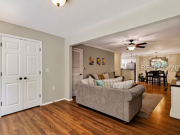 5th image of 50 Pebble Beach Cv APT F117