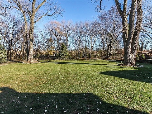 2nd image of 103 Patricia Ln