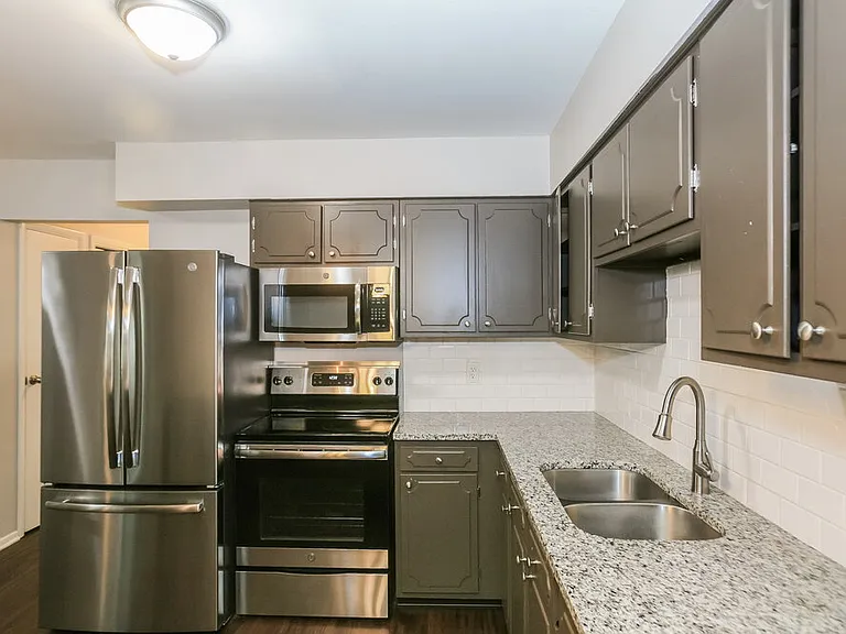 5910 Rahke Rd — Photo 8