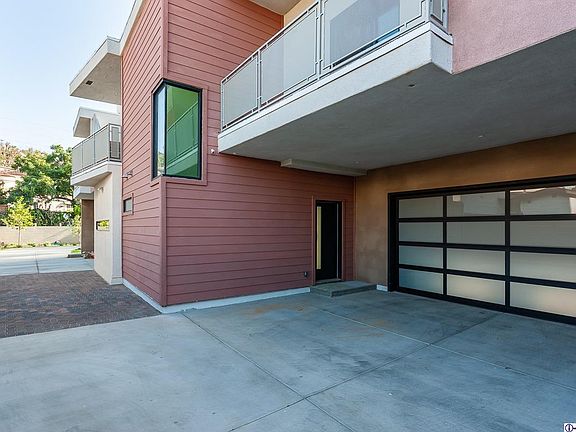 5th image of 708 E Palmer Ave