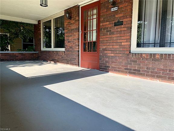 2nd image of 3926 Helena Ave