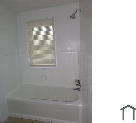 18481 Monica St — Photo 16