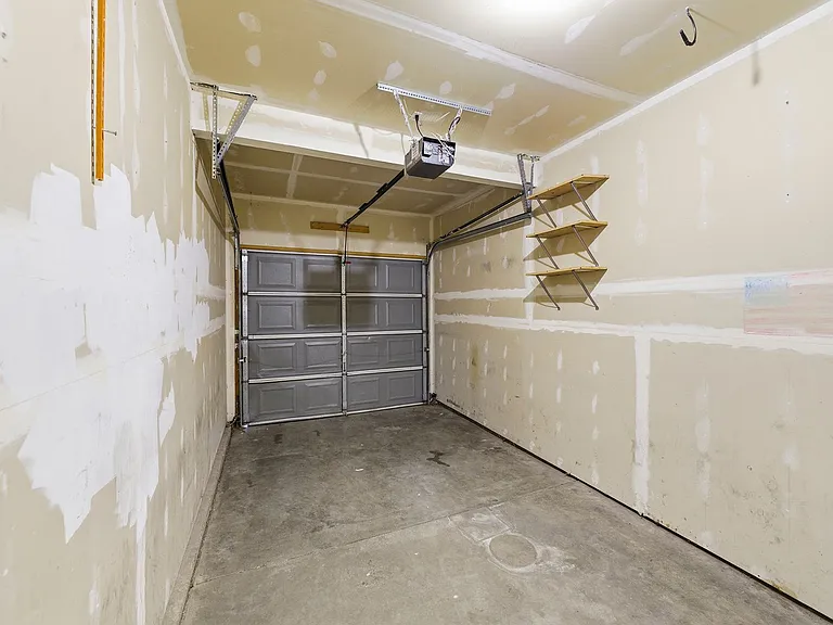 1637 Westbridge Dr #J2 — Photo 22