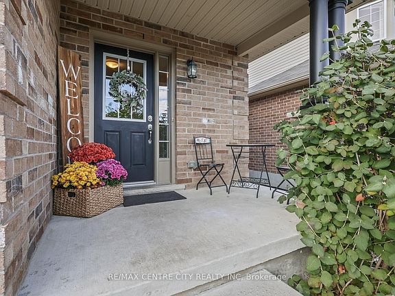 3rd image of 2296 Yellowbirch Way