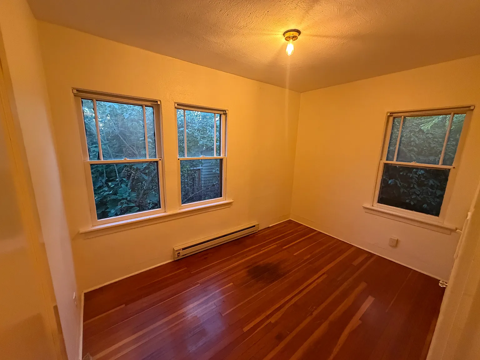 3 bed, 1194 sqft, $2,500 — Photo 4