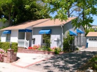 11035 Aqua Vista St, North Hollywood, CA 91602