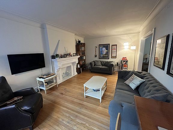 3rd image of 327 Kedzie St APT 1