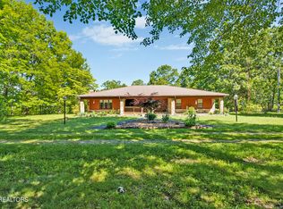 312 Payne Rd, Sunbright, TN 37872