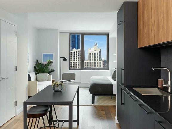 4th image of 411 W 35th St APT 3E
