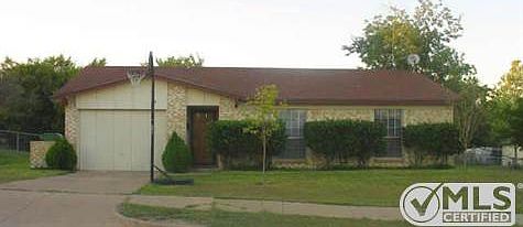 2nd image of 1313 Quail Dr