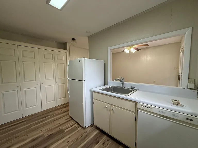 245 Meadowbrook Rd — Photo 20