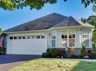 156 Skyline Dr, Lakewood, NJ 08701