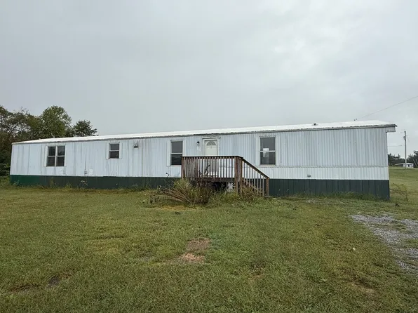 1030 Millers Chapel Rd, Greeneville, TN 37745