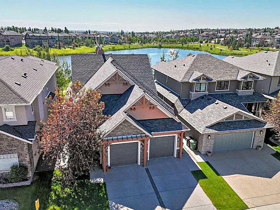 2nd image of 116 Panatella Rise NW