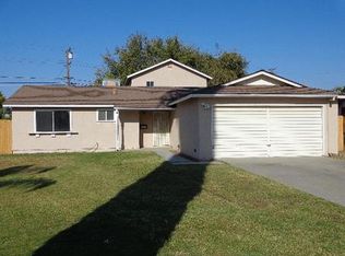 1561 7th Ave, Kingsburg, CA 93631