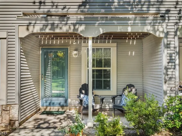 2711 Packer Ct #2711, Bridgewater Twp., NJ 08807