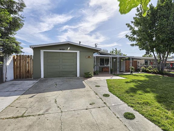 3rd image of 1469 Cliffwood Dr