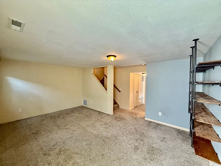 8306 Tibbs Rd — Photo 21