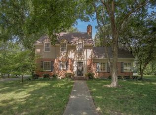 5820 W 61st Ter, Mission, KS 66202
