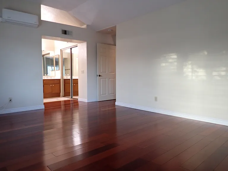 18209 Osborne Ct — Photo 13