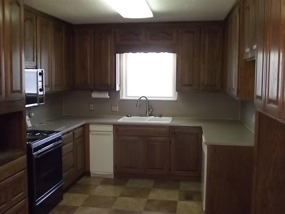 5th image of 1000 E Beverly Loop