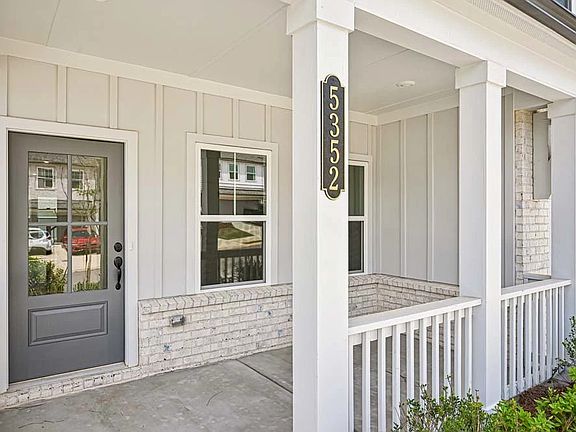 Covered Front Porch
