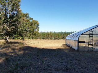 805 Ridge Vista Dr, Cave Junction, OR 97523