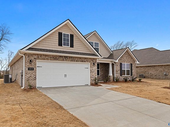 5th image of 183 Slade Thomas Dr