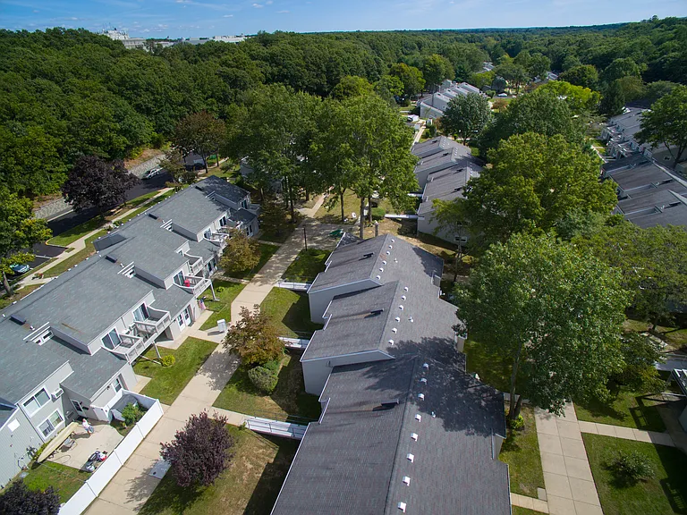 Siena Village (62 Years or Older, Income Limits Restrictions Apply) — Photo 24