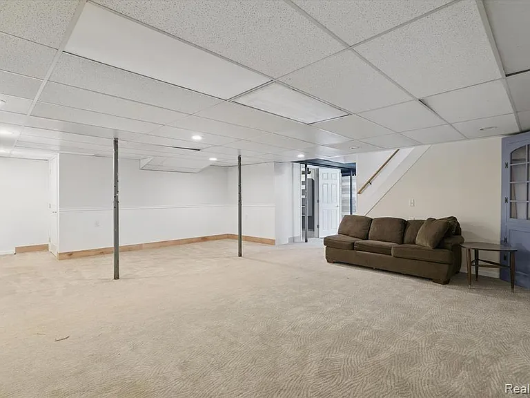 2860 E Coon Lake Rd — Photo 23