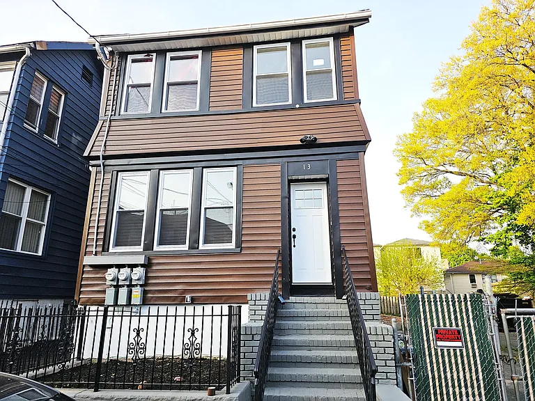 13 Edwin Pl #1 — Photo 12